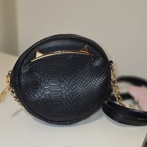 Betsey Johnson Black Kitty Ear Gold Hardwear Fauc Crock Textured Crossbody Bag